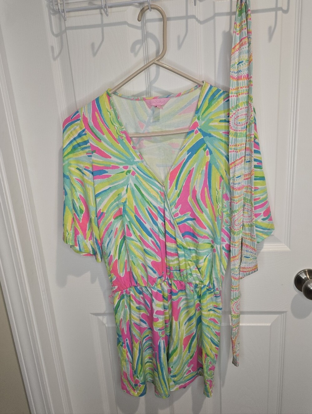 Lily Pulitzer Madilyn Tropical Print V-Neck Romper Size XS EUC